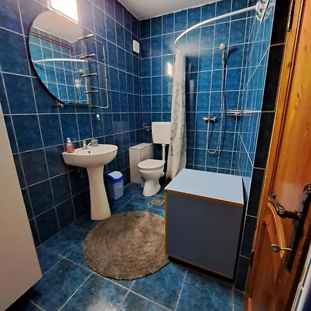 شقة Apartament In Corbu In Casa De Vacanta *